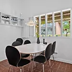2 Bedroom Stunning In Dom wakacyjny *
