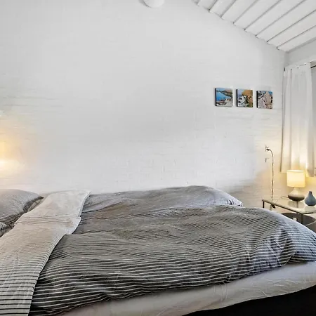 2 Bedroom Stunning In 別荘 *