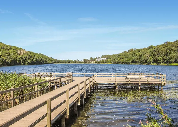 2 Bedroom Stunning In *