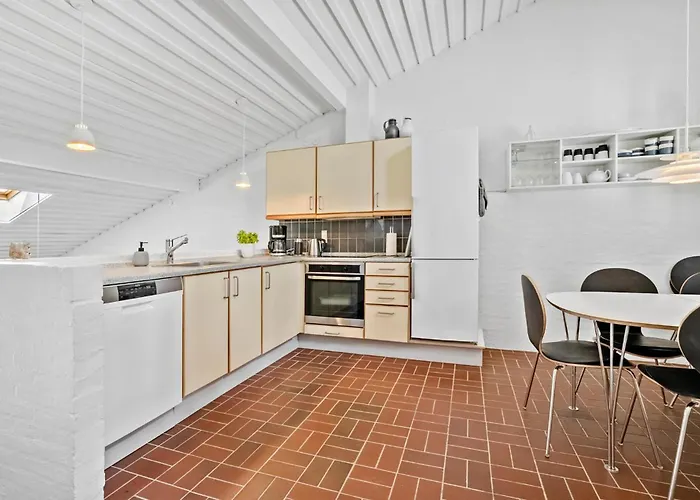 2 Bedroom Stunning In